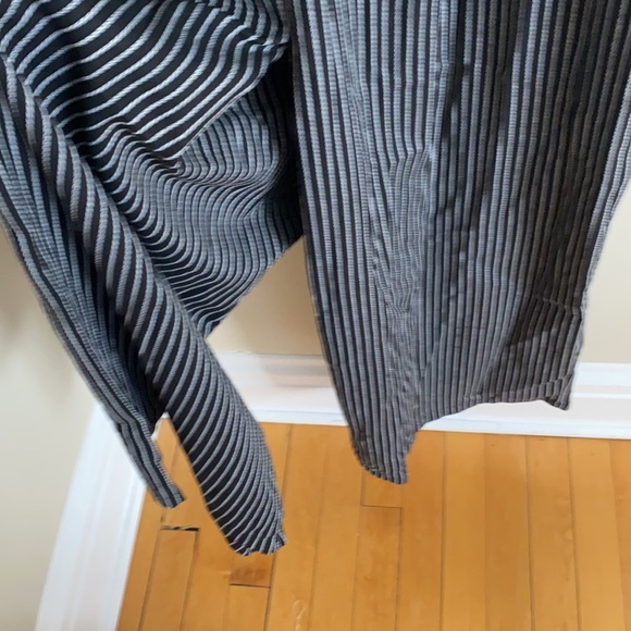 Jumpsuit - Picture 3 of 5